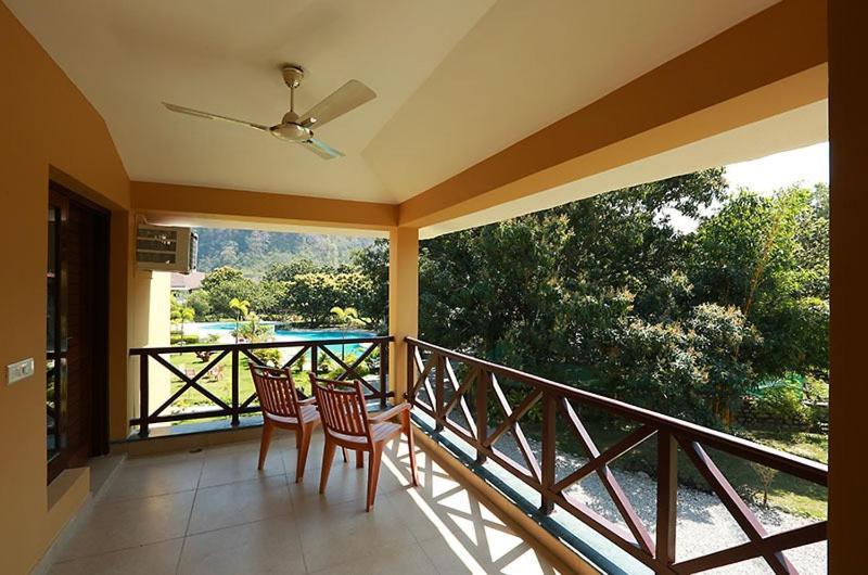 Dewdrop Mango Bloom Resort Jim Corbett National Park Екстериор снимка