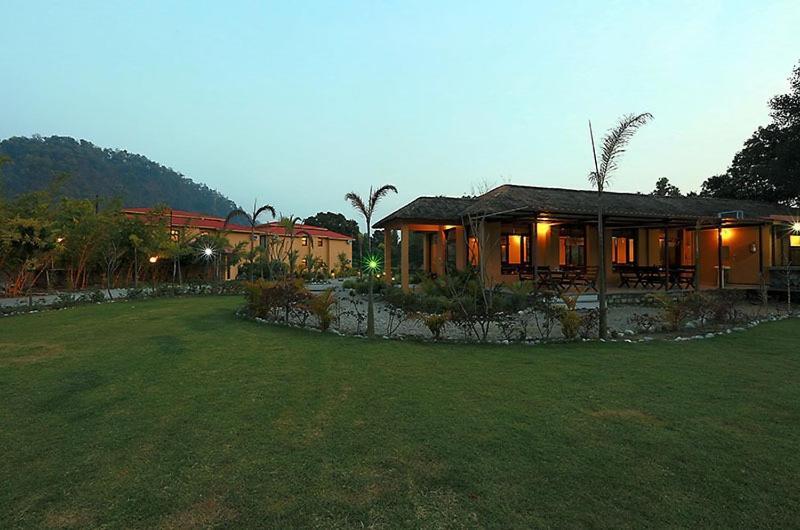 Dewdrop Mango Bloom Resort Jim Corbett National Park Екстериор снимка