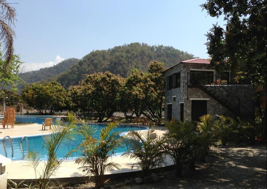 Dewdrop Mango Bloom Resort Jim Corbett National Park Стая снимка